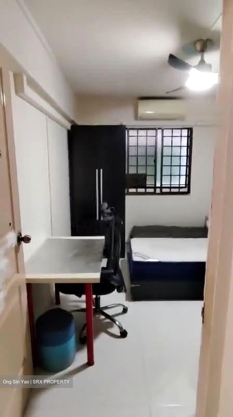 Blk 110 Kebun Baru Heights (Ang Mo Kio), HDB 3 Rooms #538762371